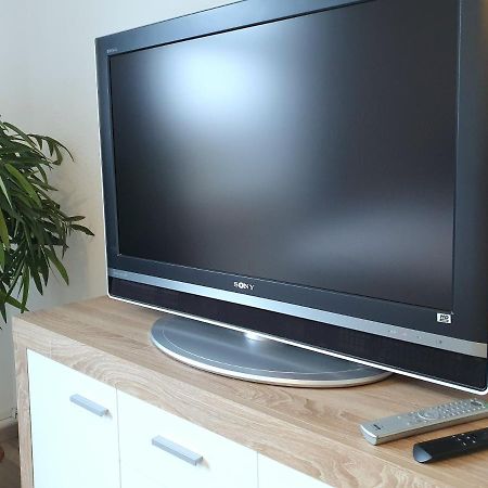 Moderne Wohlfuehloase Zentral In Seenaehe - Pillow Menu, 2 Stk 55" Smart Tvs, Netflix, Disneyplus Uvm Wetter  Exteriör bild