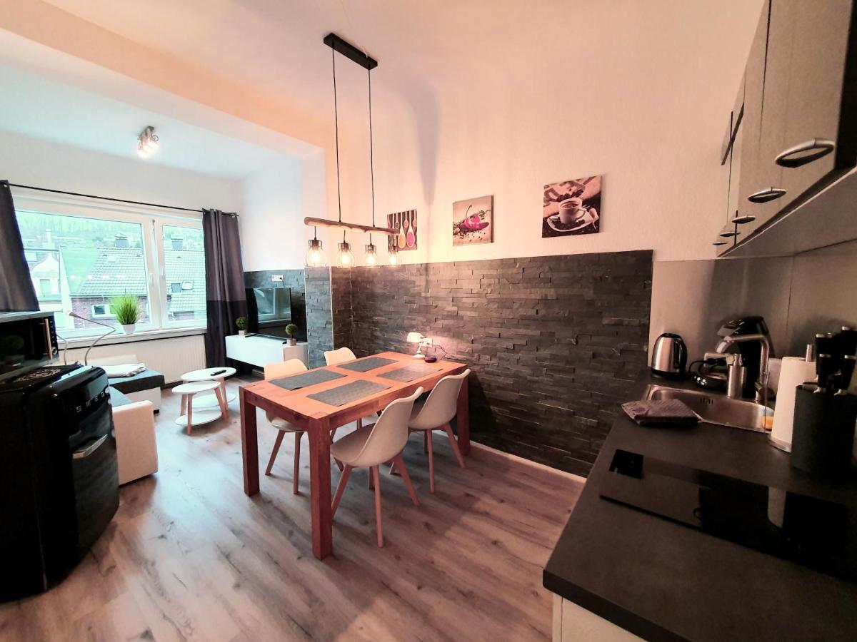 Moderne Wohlfuehloase Zentral In Seenaehe - Pillow Menu, 2 Stk 55" Smart Tvs, Netflix, Disneyplus Uvm Wetter  Exteriör bild